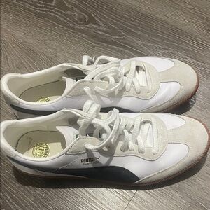Puma White navy Retro Runner Sneakers super Liga size 12 US